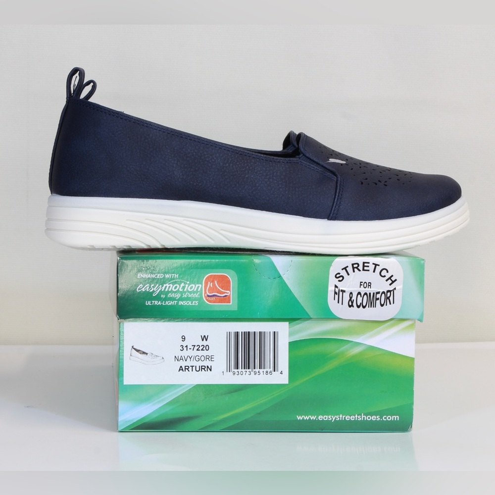 Easy Street Women's Navy Blue Arturn Perforated Sneaker Flats NWT
